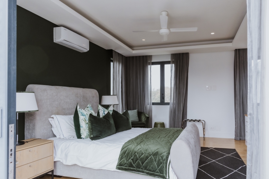 5 Bedroom Property for Sale in Pearl Valley at Val de Vie Western Cape